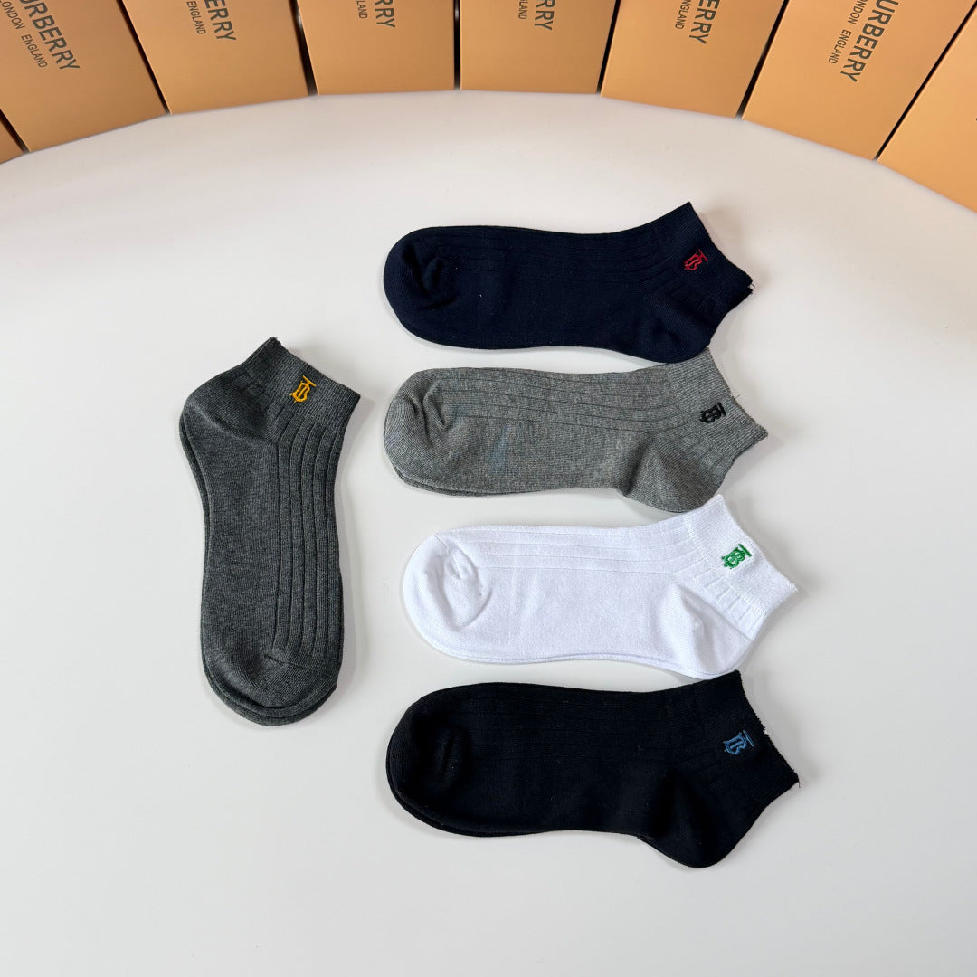 BURBERRY 26S ANKLE SOCKS 296472 (1 BOX)