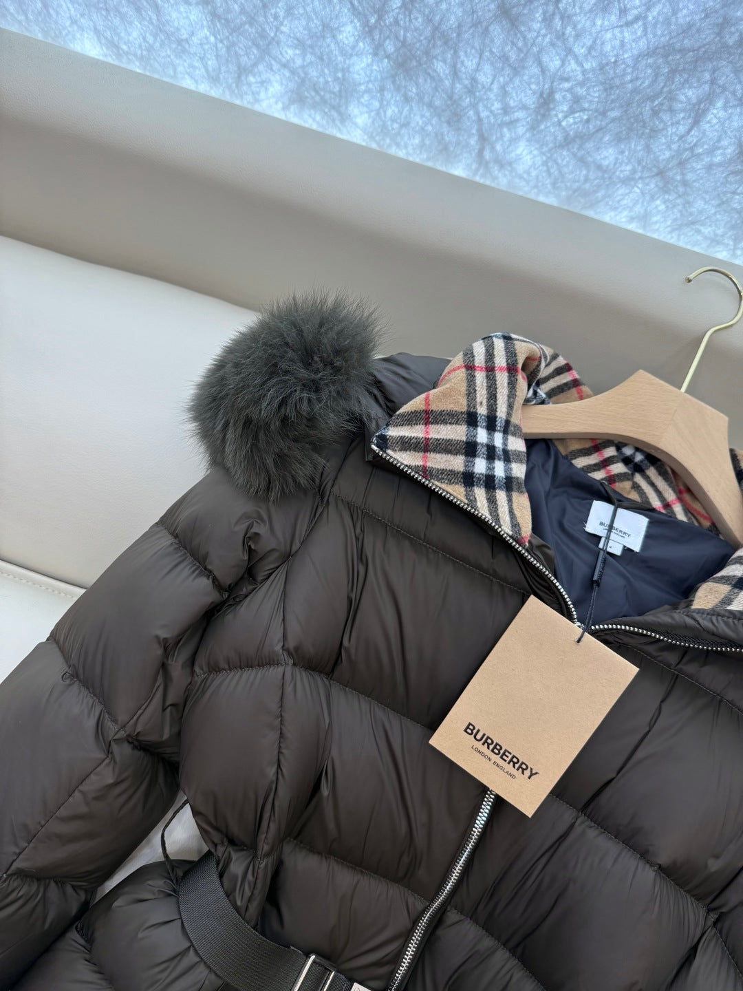 BURBERRY 25S DOWN JACKET 0012