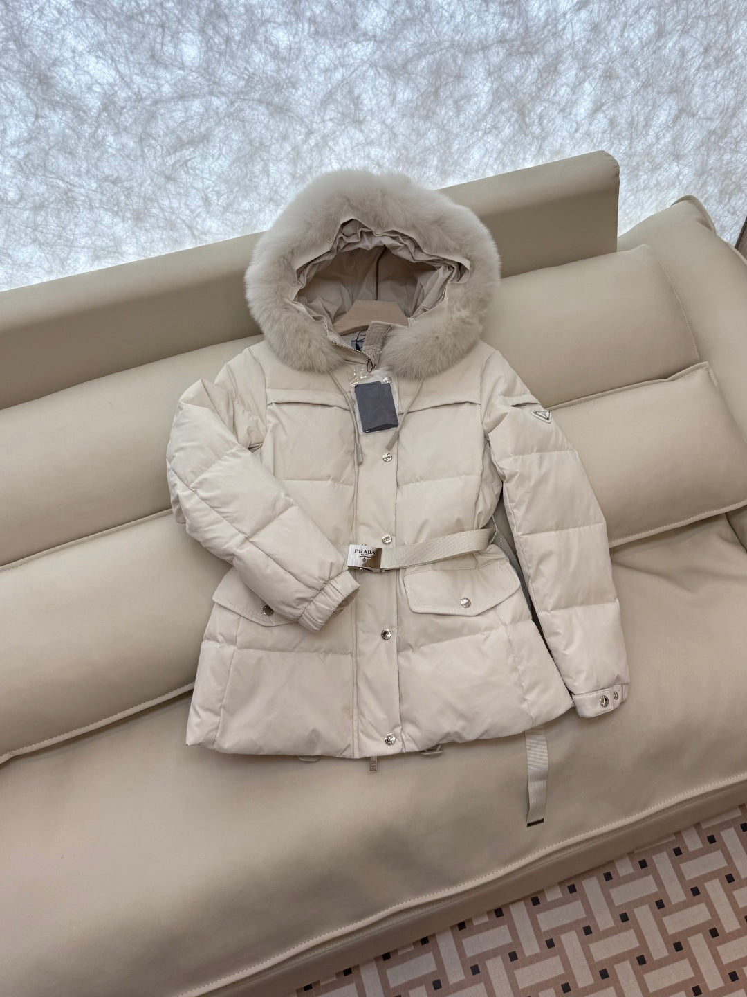 PRADA 26S HOODED DOWN PUFFER JACKET 1325
