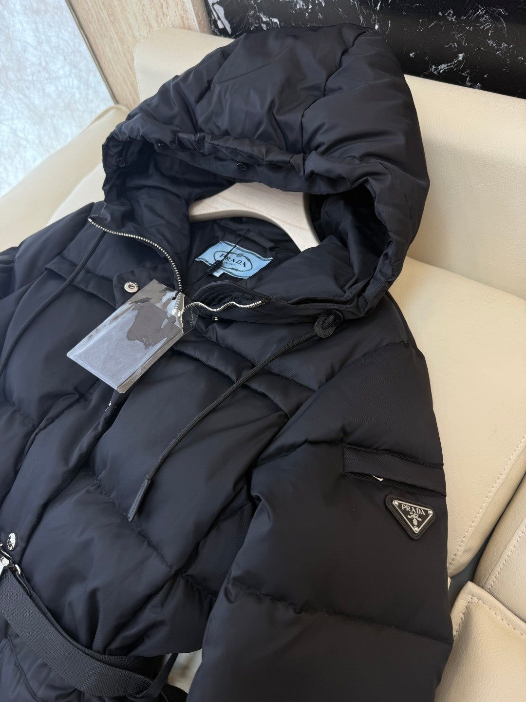 PRADA 26S HOODED DOWN PUFFER JACKET 1324