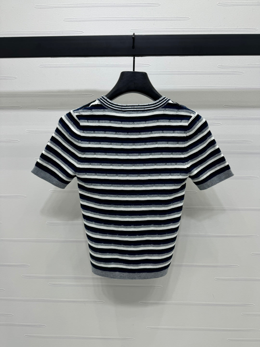 CHANEL SHORT-SLEEVE T-SHIRT 269481