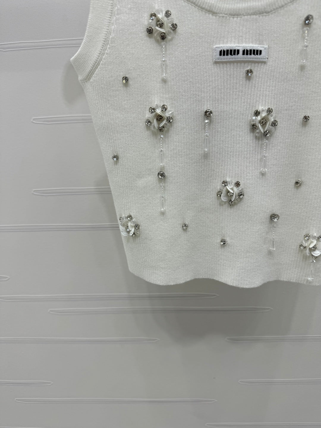 MIU 25S 3D RHINESTONE TANK TOP 264255