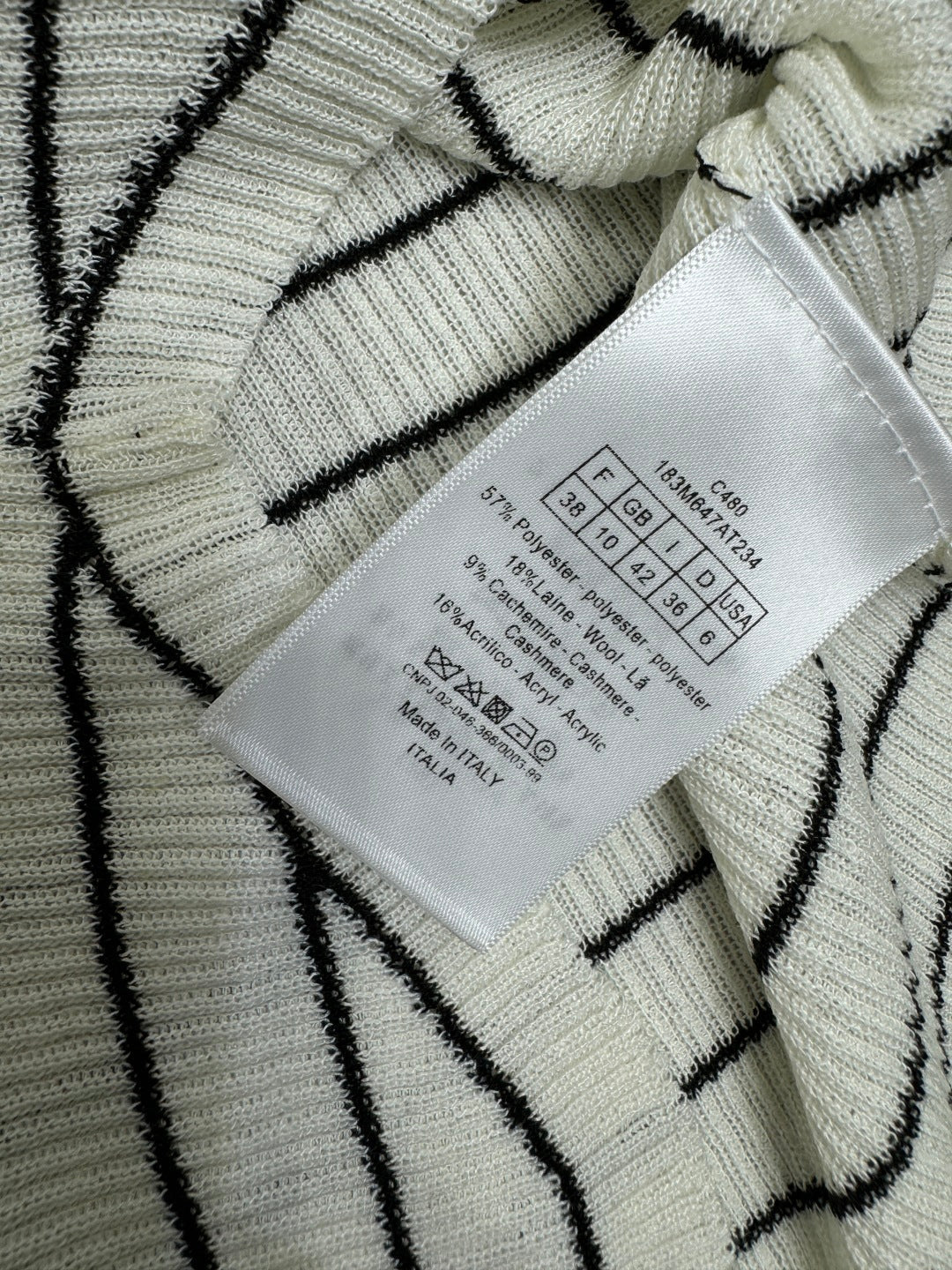 DIOR 25S SHORT SLEEVE STRIPED V-NECK SWEATER 264078