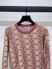 CHANEL 25S SWEATER STYLE 184