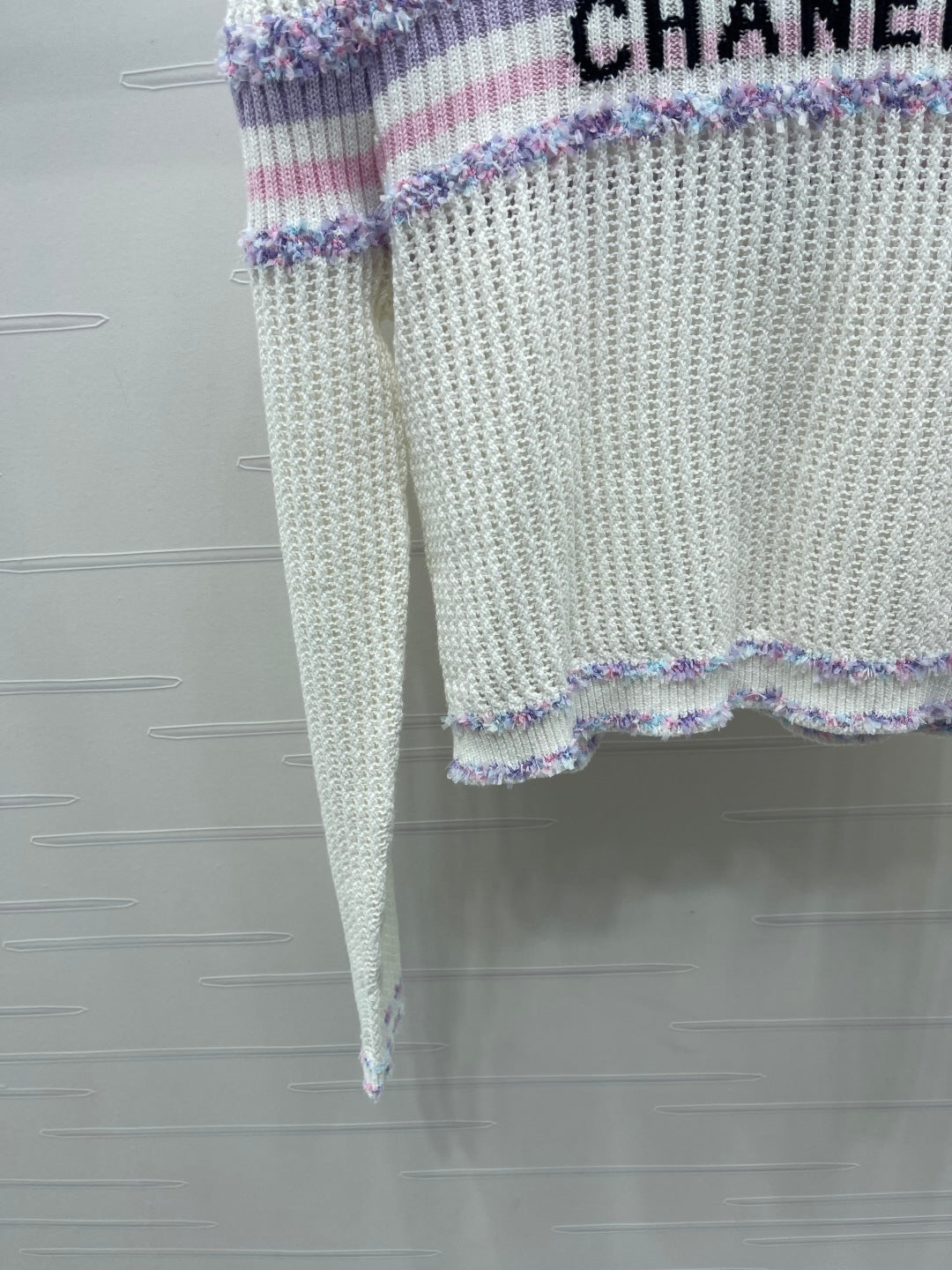 CHANEL 25S LONG SLEEVE OPEN-KNIT SWEATER STYLE 161
