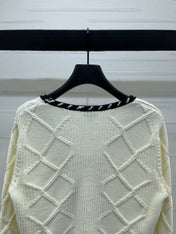 CHANEL 25S CARDIGAN STYLE 198