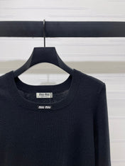 MIUMIU KNITTED SWEATER STYLE 460