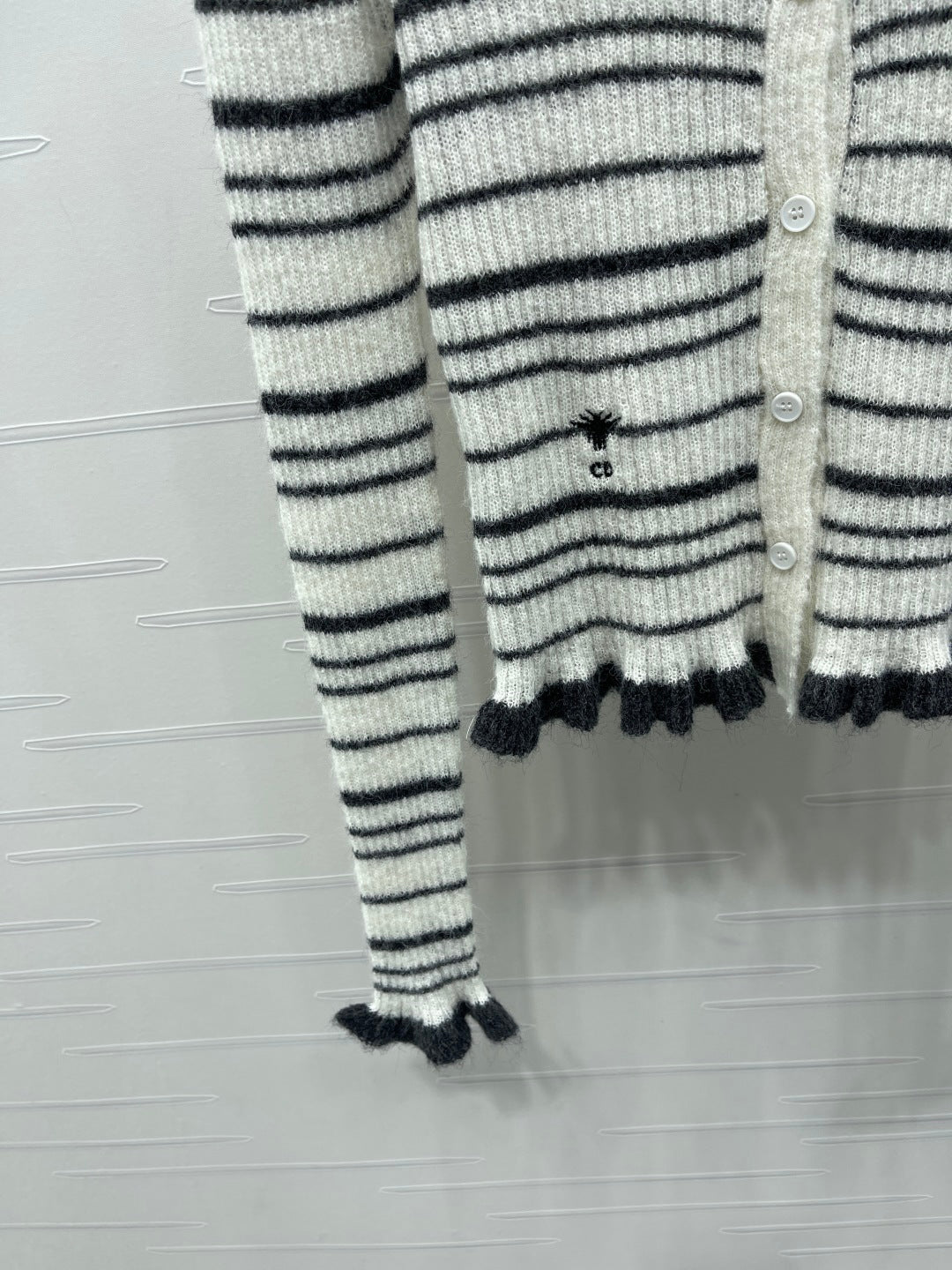 DIOR 25S CARDIGAN STYLE 140
