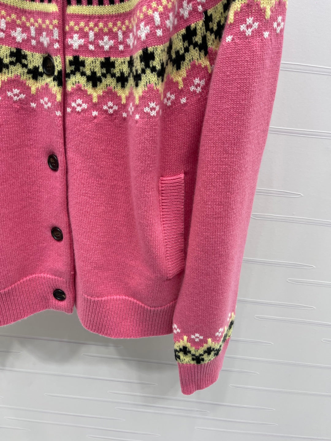 MIUMIU CARDIGAN STYLE 529