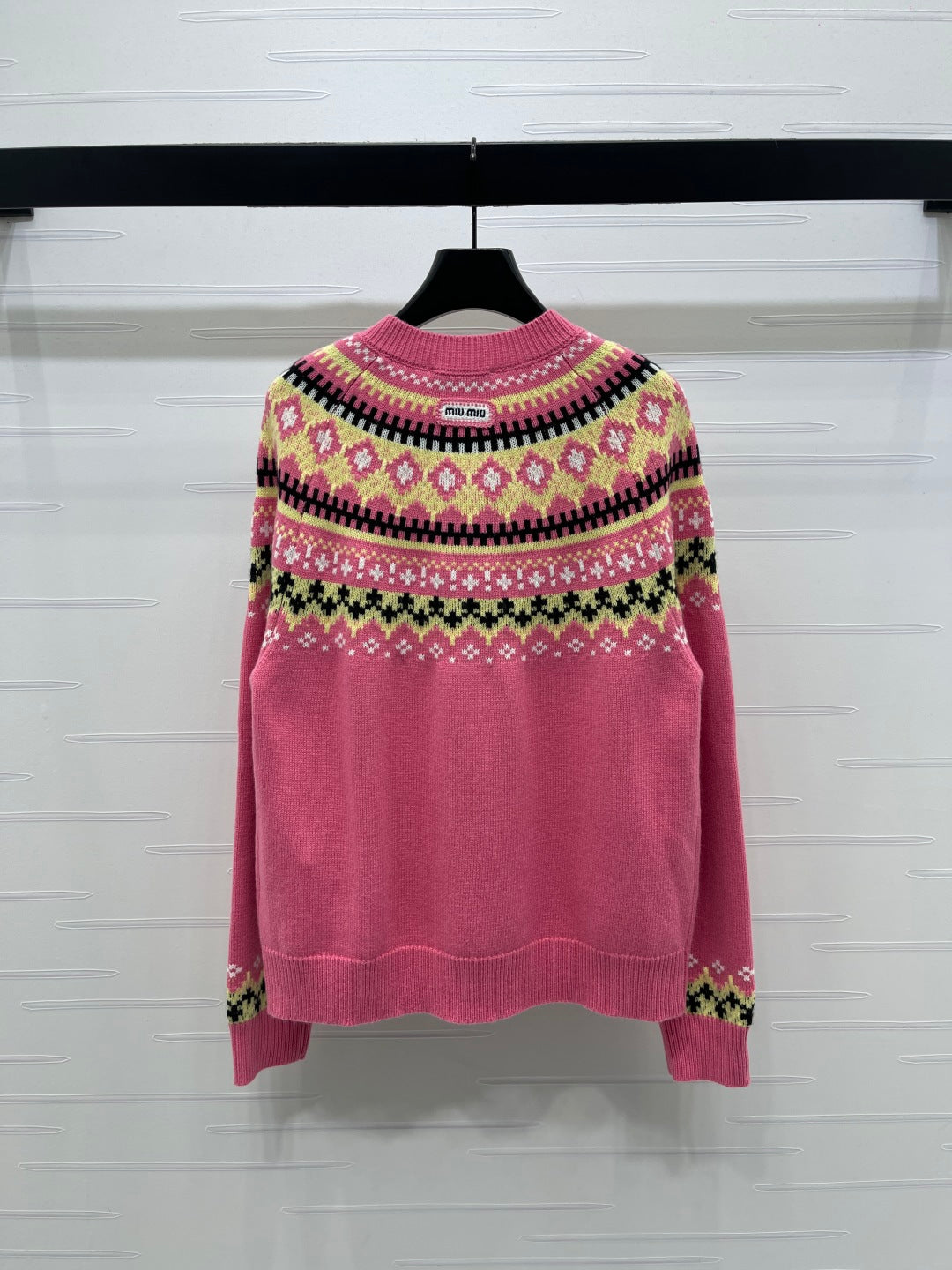MIUMIU CARDIGAN STYLE 529