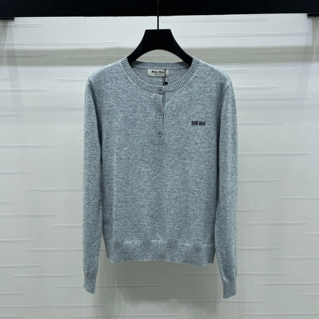 MIUMIU KNIT SWEATER STYLE 540