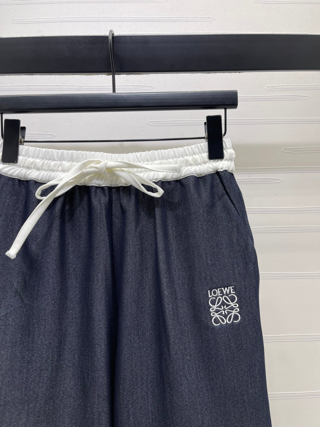LOEWE 26S STRAIGHT LEG PANTS 479