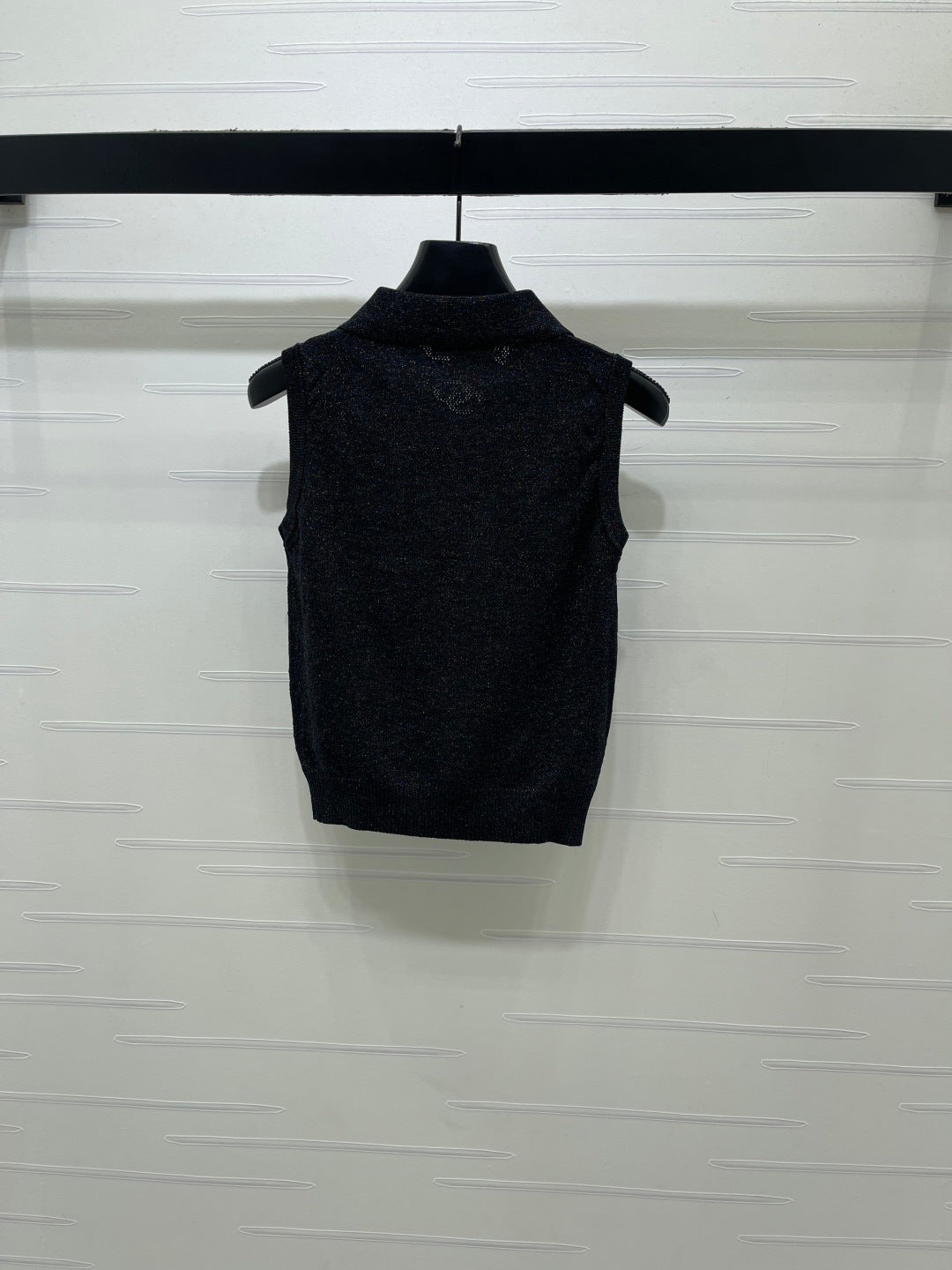 CHANEL 26S SLEEVELESS KNIT POLO TOP 1338