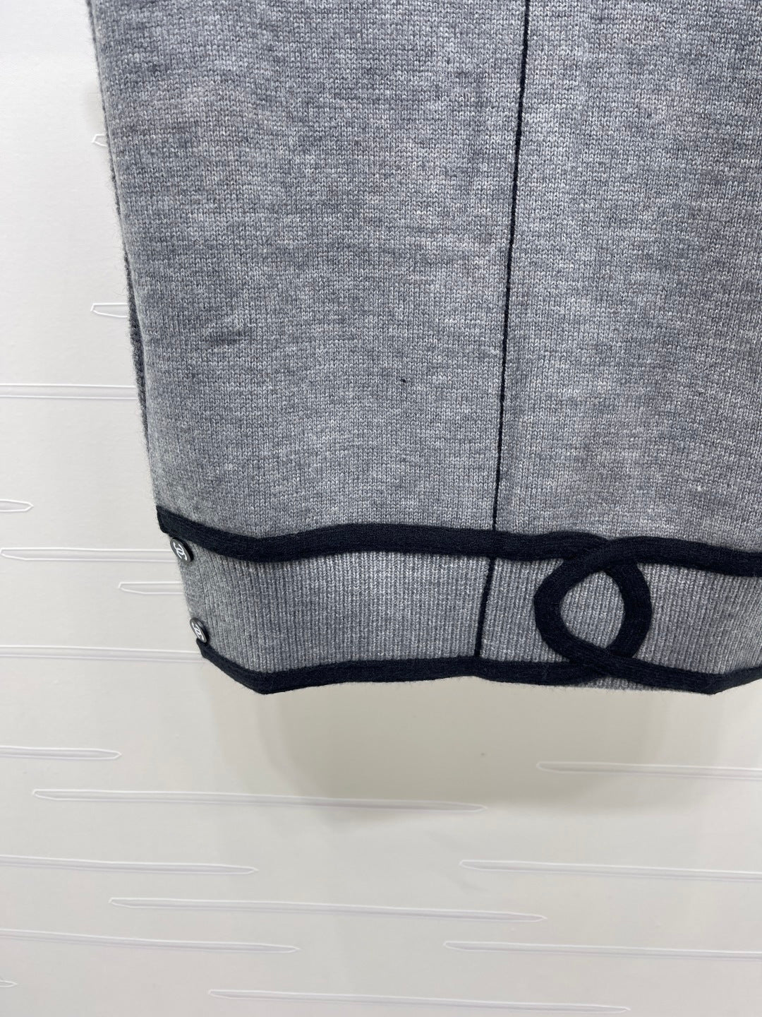 CHANEL 26S CONTRAST KNIT VEST 1323