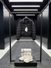 MONCLER 25S JACKET IN BLACK 021