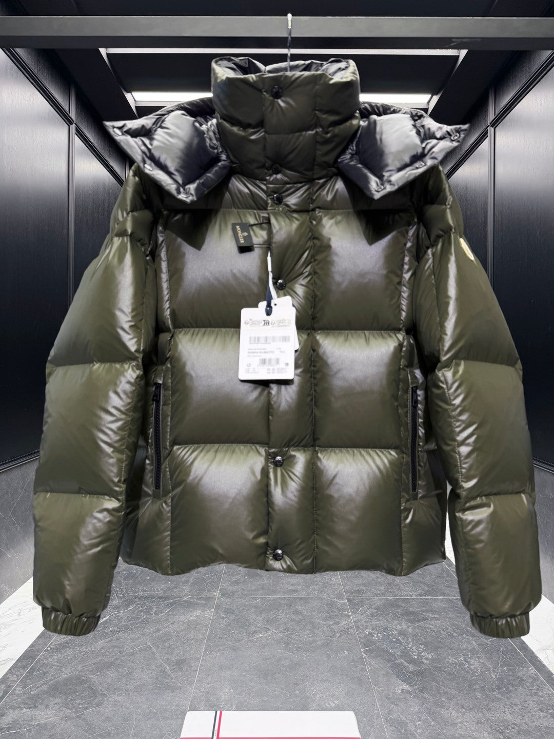 MONCLER 25S PREMIUM DOWN JACKET 244