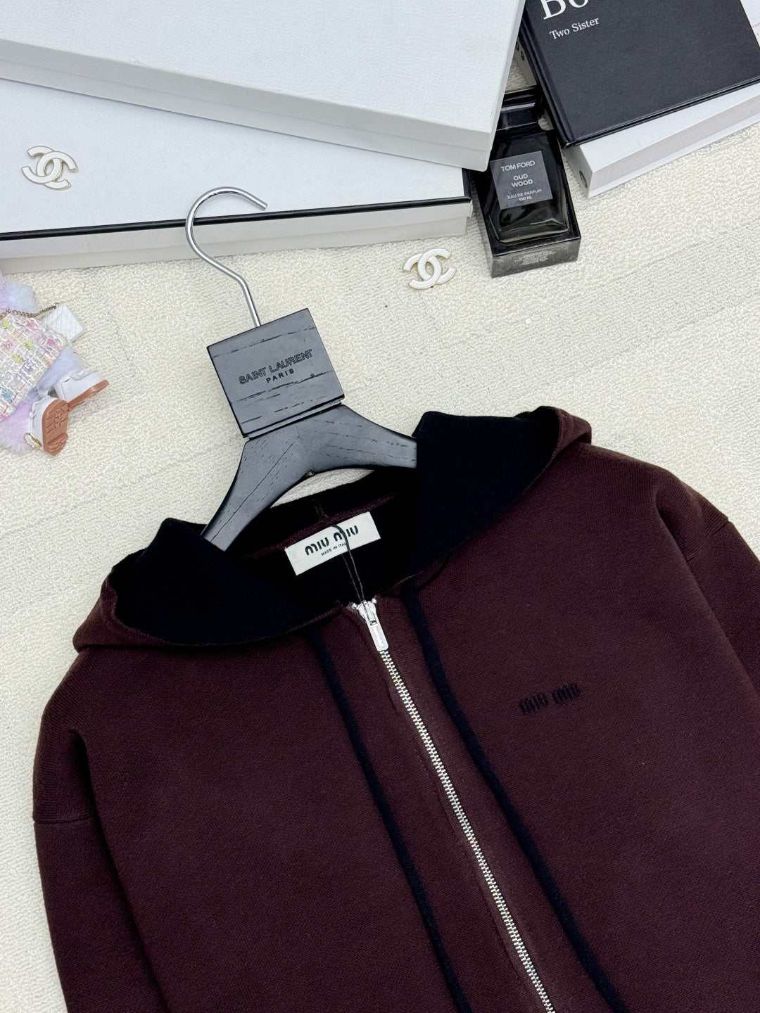 MIUMIU CARDIGAN STYLE 811
