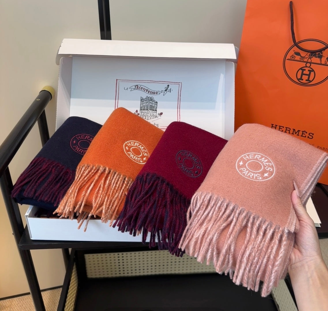 HERMES 25S SCARF 190 IN CASHMERE 854620