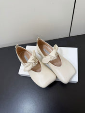 THE ROW 26S BALLET FLATS IN IVORY WHITE KNOT DETAIL CALFSKIN WITH SQUARE TOE