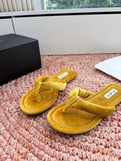 ALAIA 26S THONG SANDALS IN MUSTARD YELLOW VELVET
