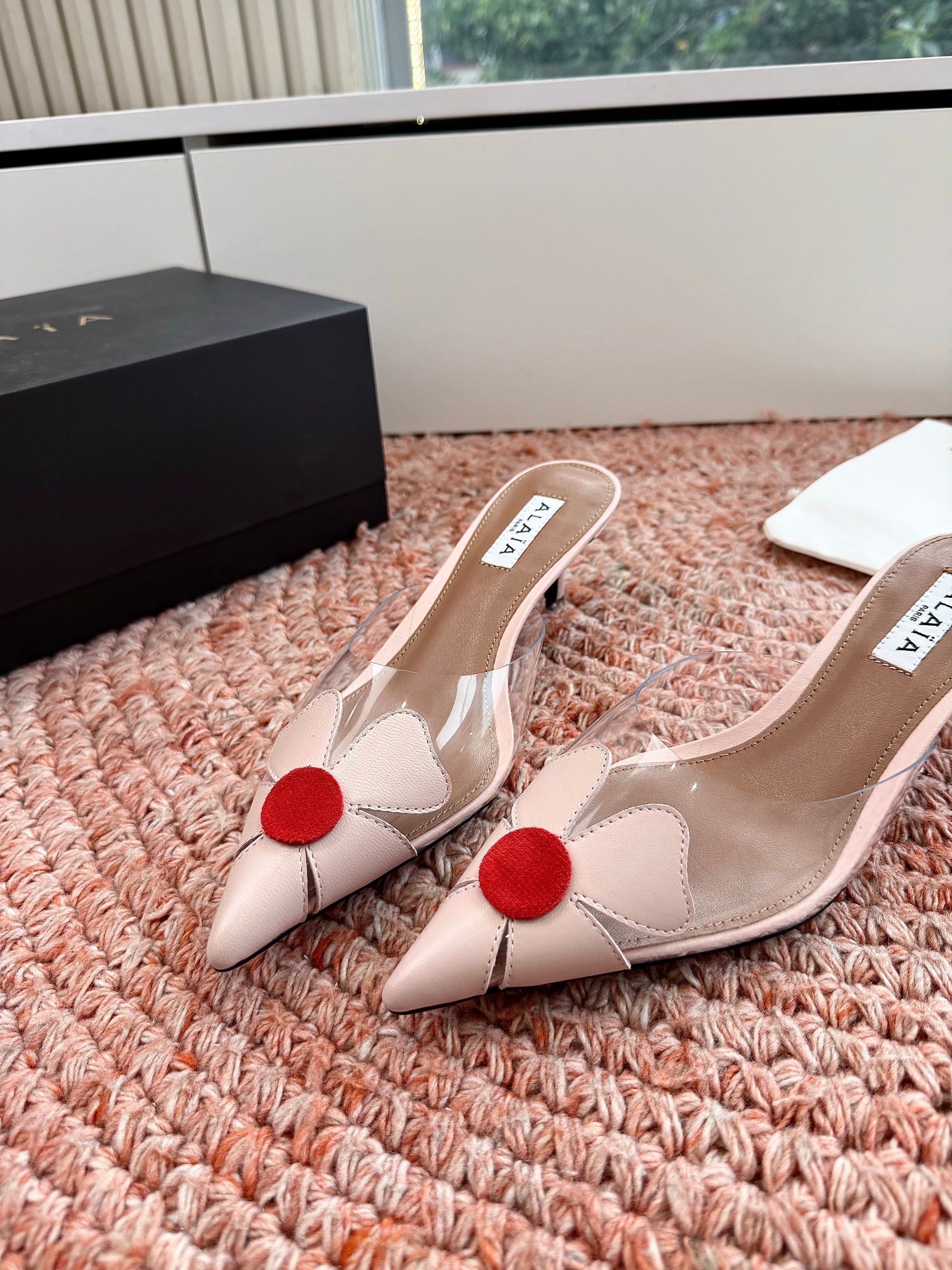 ALAIA 26S MULE HEELS IN NUDE PINK LAMBSKIN AND TRANSPARENT PVC