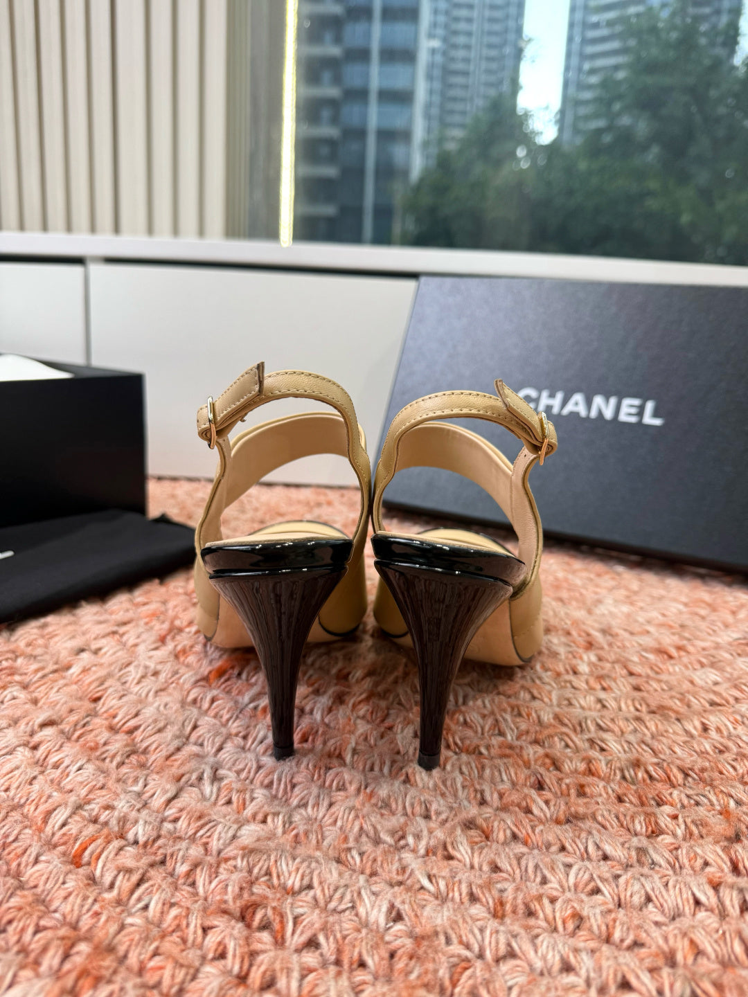 CHANEL 26S SQUARE TOE HIGH HEELS SLINGBACKS IN BEIGE LAMBSKIN WITH BLACK TOE