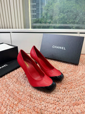 CHANEL 26S SQUARE TOE HIGH HEELS IN RED LAMBSKIN WITH BLACK TOE