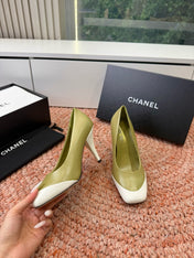 CHANEL 26S SQUARE TOE HIGH HEELS IN OLIVE GREEN LAMBSKIN WITH WHITE TOE