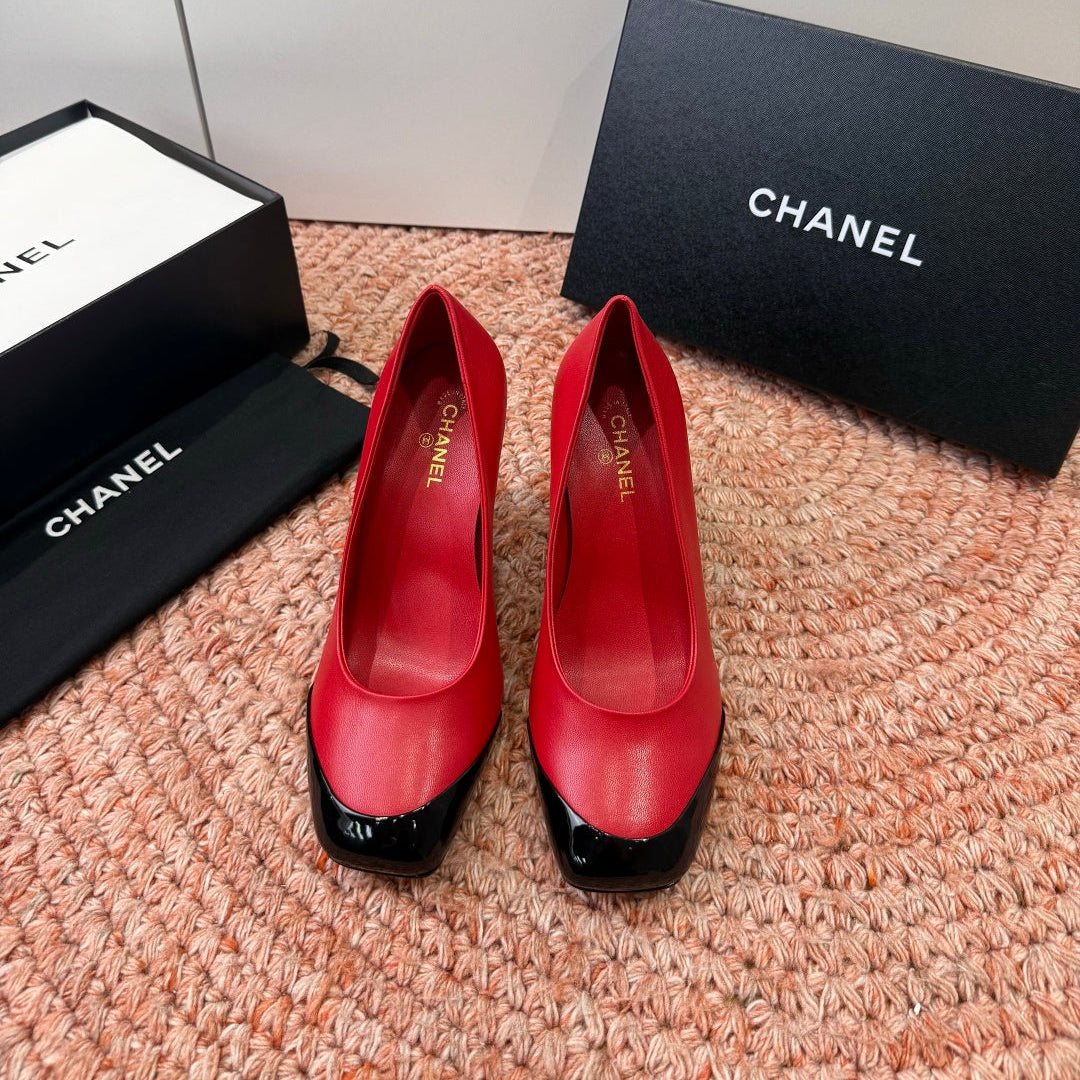 CHANEL 26S SQUARE TOE HIGH HEELS IN RED LAMBSKIN WITH BLACK TOE