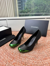 CHANEL 26S SQUARE TOE HIGH HEELS IN BLACK LAMBSKIN WITH GREEN TOE