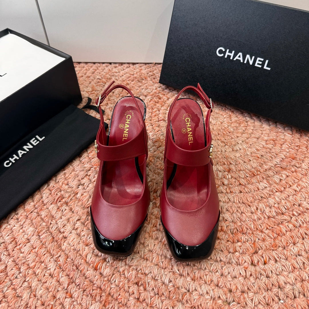 CHANEL 26S SQUARE TOE HIGH HEELS SLINGBACKS IN RED LAMBSKIN WITH BLACK TOE