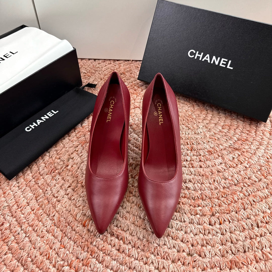 CHANEL 26S HIGH HEELS IN RED SMOOTH LAMBSKIN