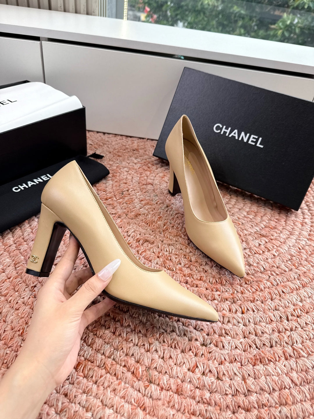 CHANEL 26S HIGH HEELS IN BEIGE SMOOTH LAMBSKIN