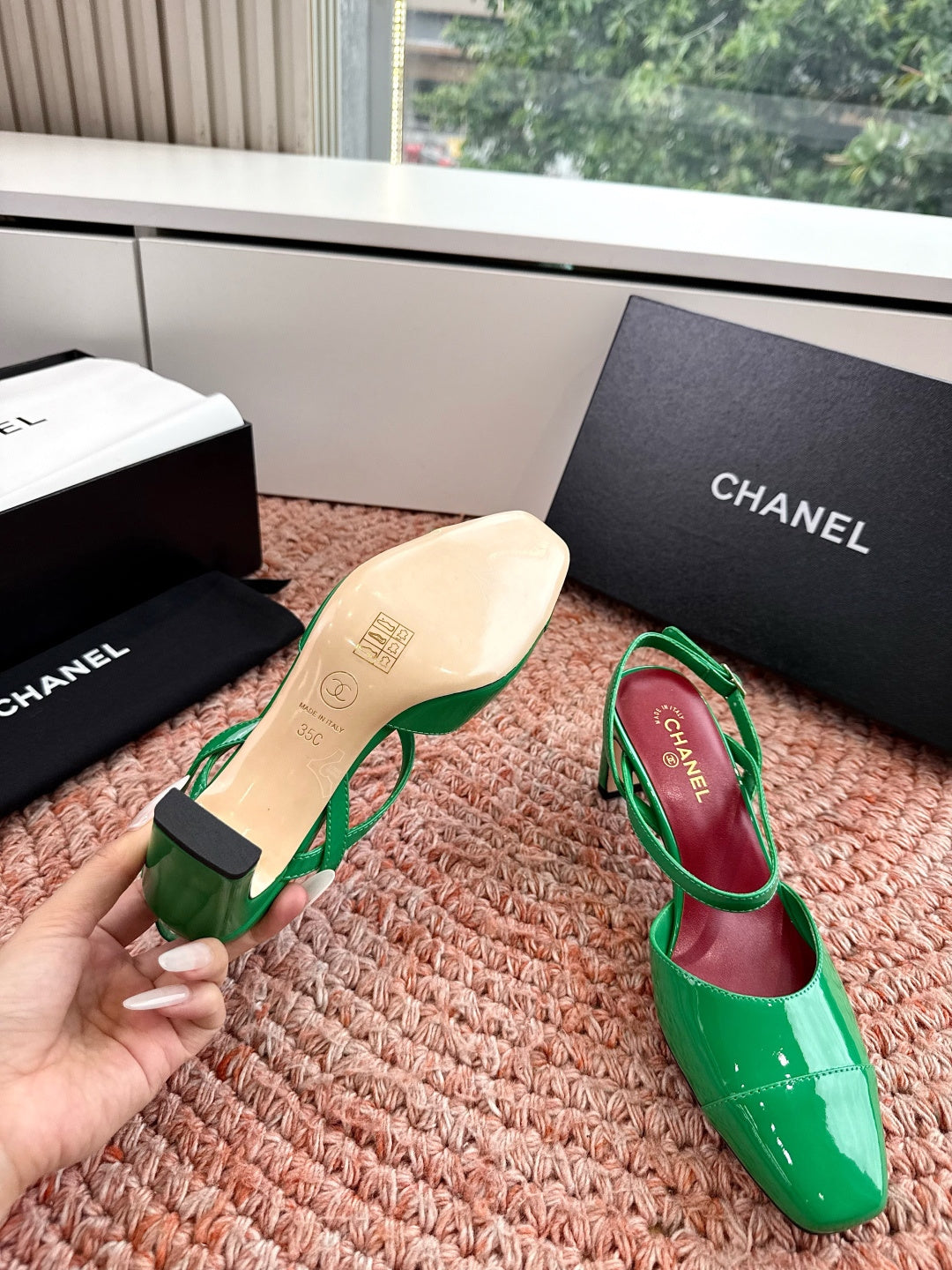 CHANEL 26S SQUARE TOE HIGH HEELS SLINGBACKS IN GREEN CALFSKIN