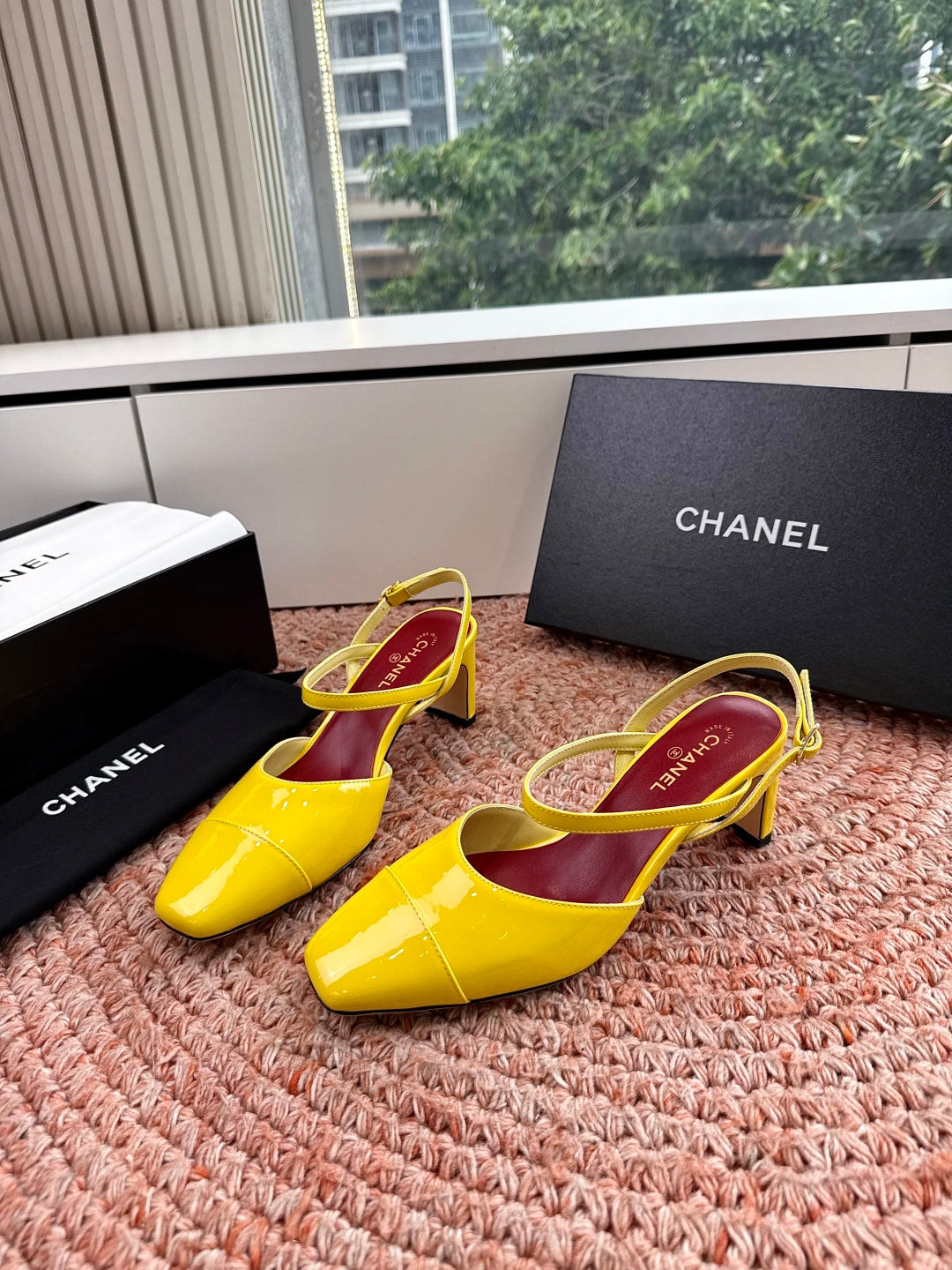 CHANEL 26S SQUARE TOE HIGH HEELS SLINGBACKS IN YELLOW CALFSKIN