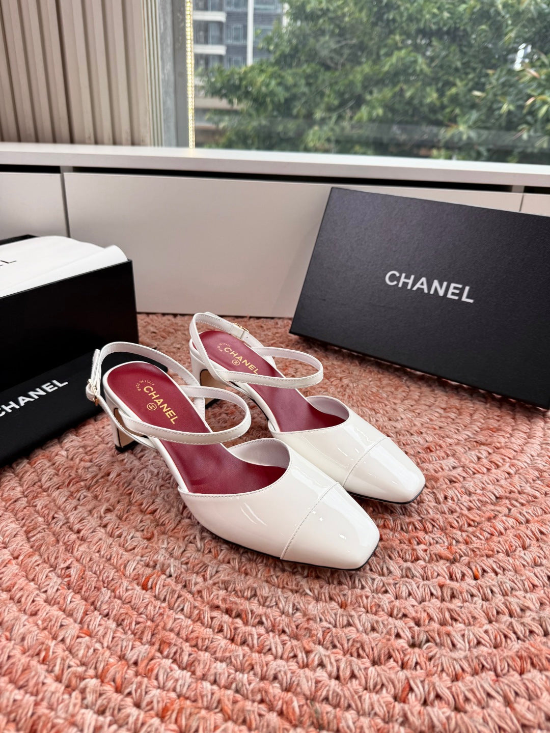 CHANEL 26S SQUARE TOE HIGH HEELS SLINGBACKS IN WHITE CALFSKIN