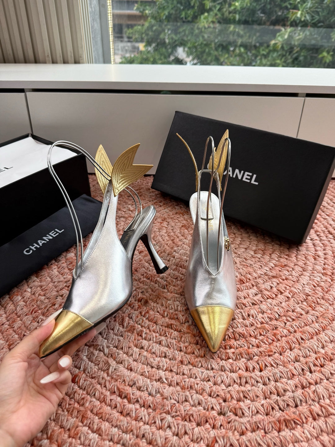 CHANEL 26S POINTED TOE HIGH HEEL SLINGBACKS IN GOLD AND SILVER LAMBSKIN WITH FLORAL APPLIQUE