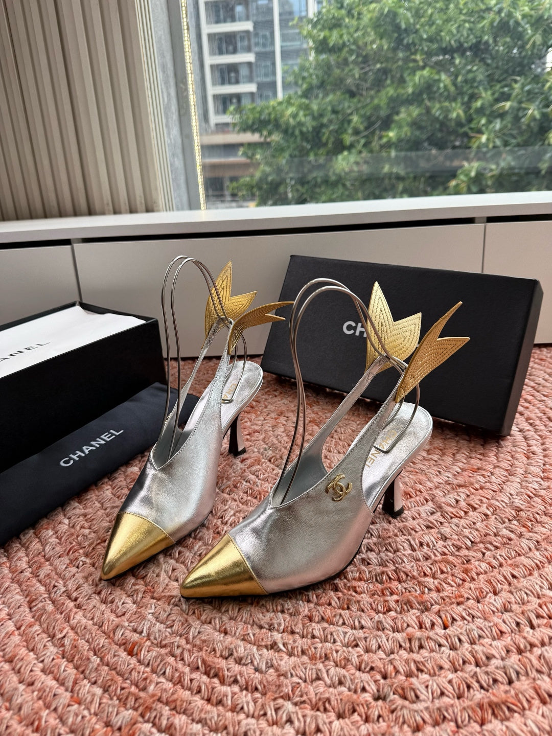 CHANEL 26S POINTED TOE HIGH HEEL SLINGBACKS IN GOLD AND SILVER LAMBSKIN WITH FLORAL APPLIQUE