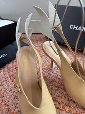 CHANEL 26S POINTED TOE HIGH HEEL SLINGBACKS IN BEIGE AND WHITE LAMBSKIN WITH FLORAL APPLIQUE