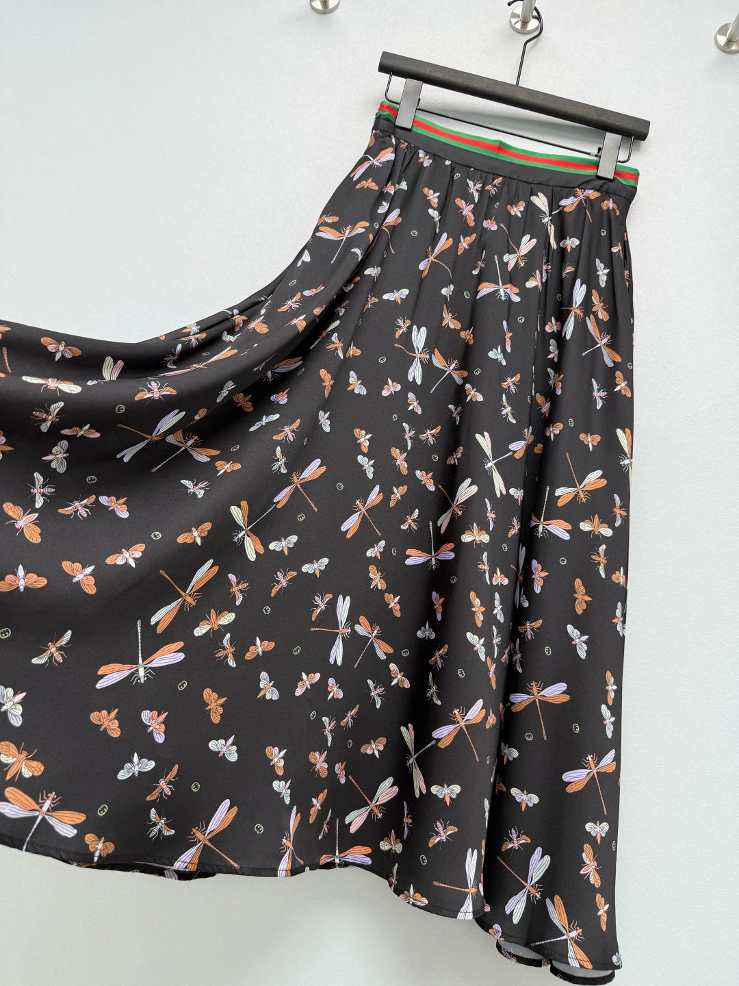 GUCCI 26S SATIN MIDI SKIRT 365