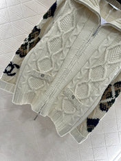 CHANEL 25S ZIPPERED CARDIGAN STYLE 115