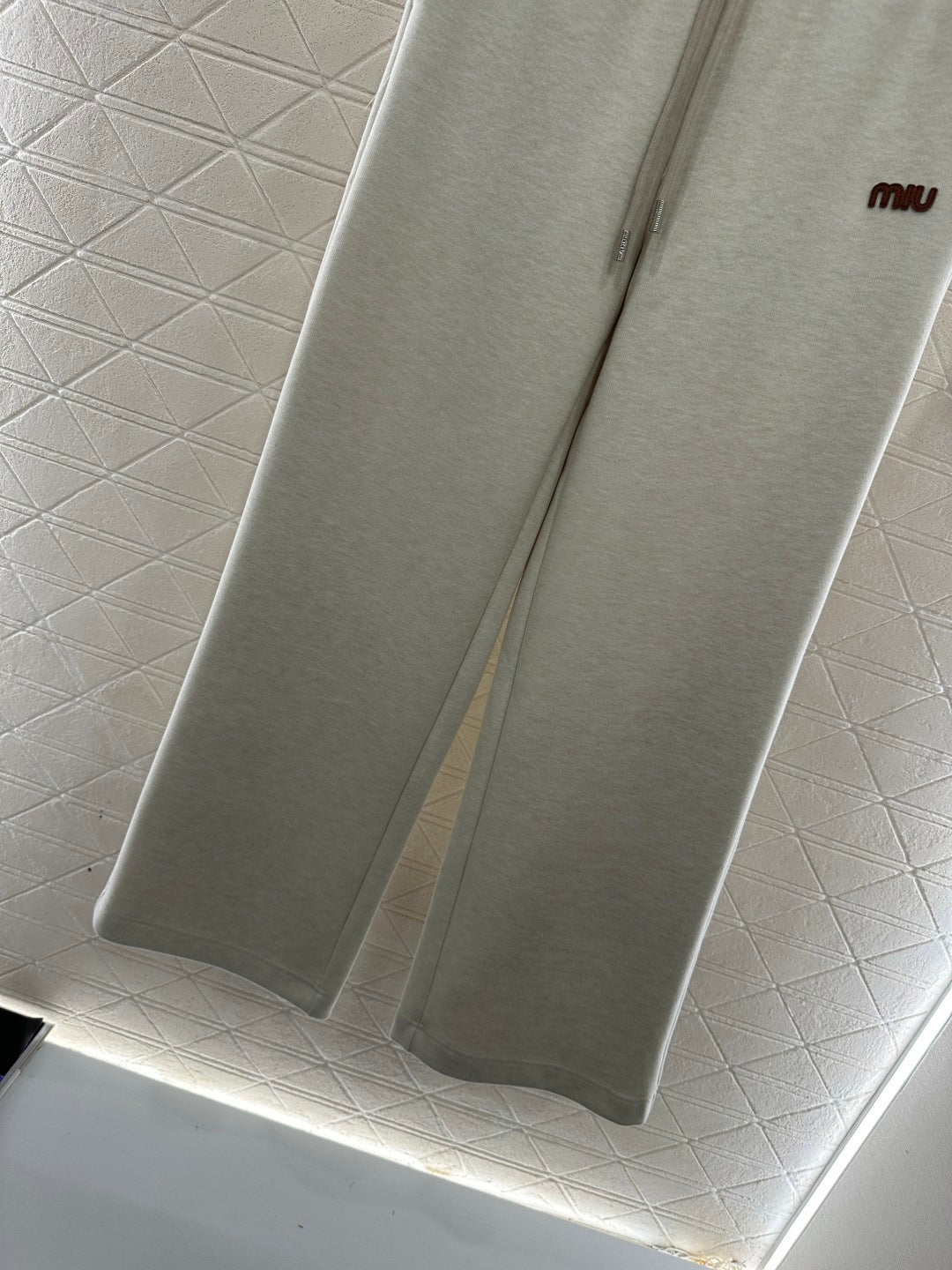 MIUMIU PANTS STYLE 767