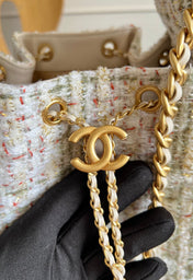 CHANEL 25S HOBO BAG 40 IN MULTICOLOR TWEED WITH GOLD HARDWARE