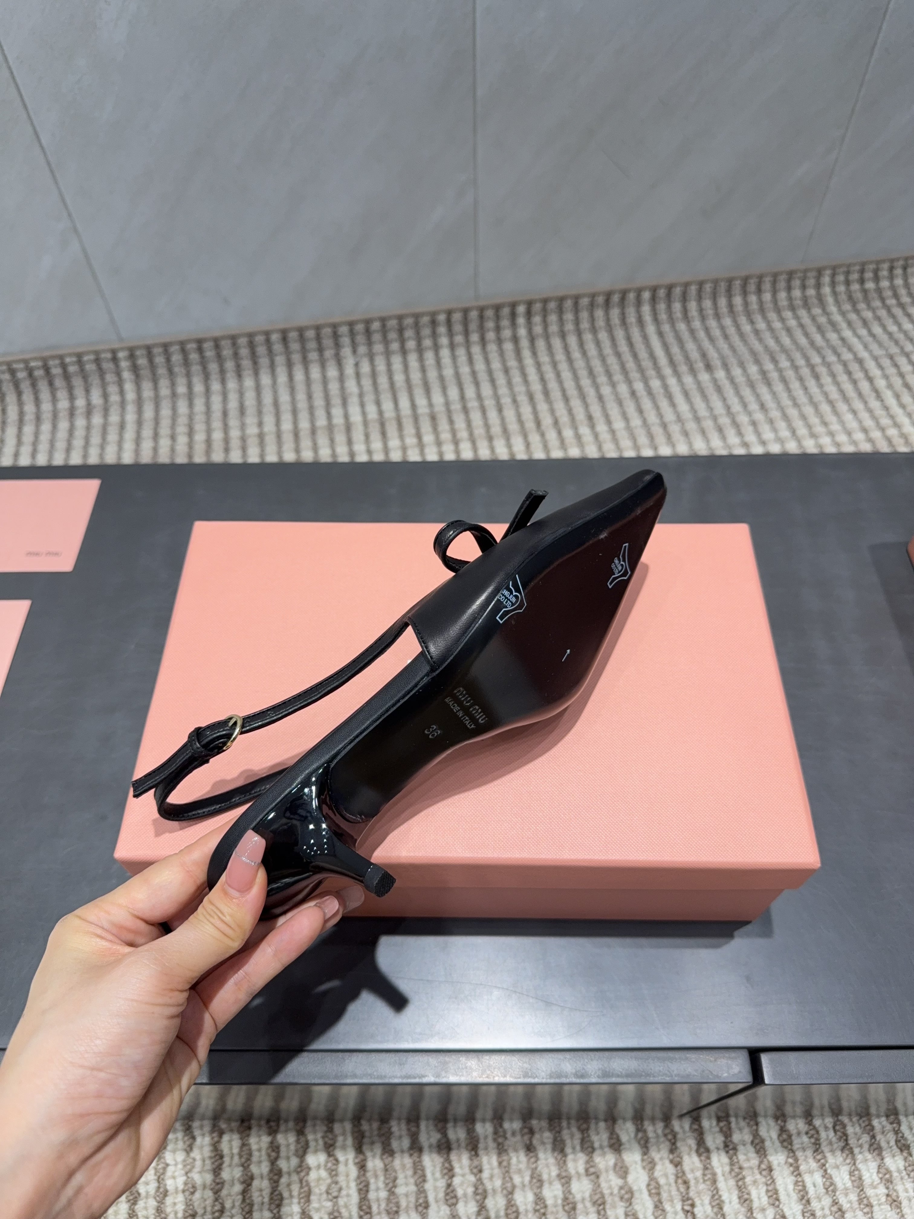 MIUMIU 26S SLINGBACK 55MM IN BLACK CALFSKIN WITH BOW
