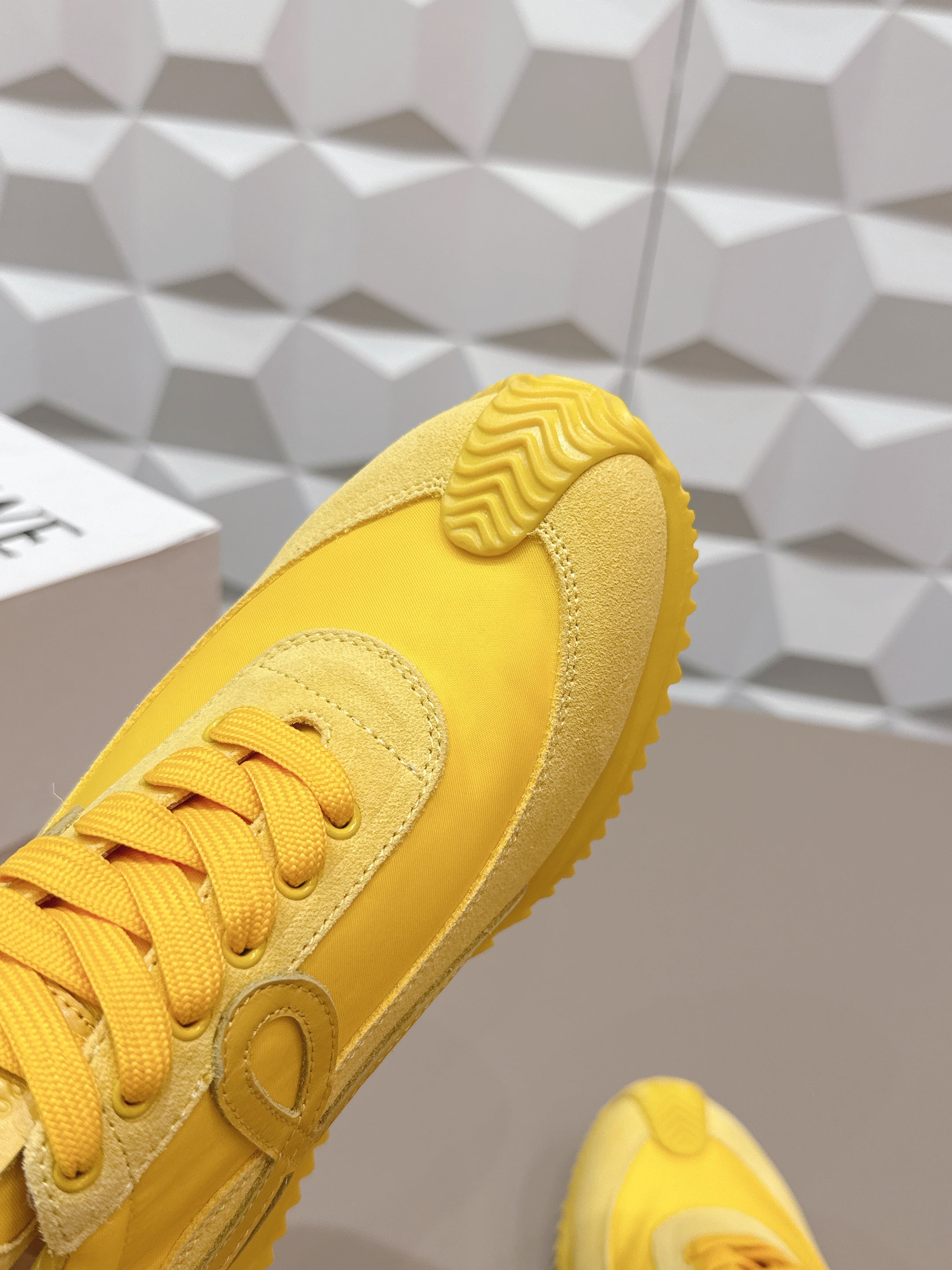 LOEWE 26S FLOW RUNNER SNEAKER IN YELLOW SUEDE AND CALFSKIN