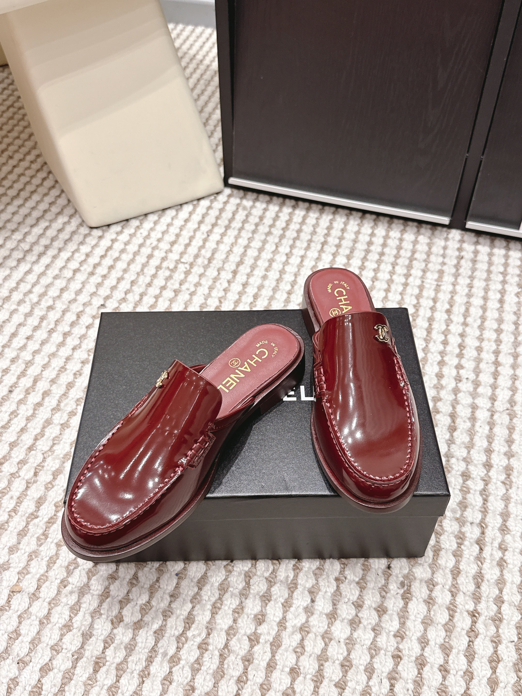 CHANEL 26S LOAFER MULES IN DARK RED GLOSSY CALFSKIN