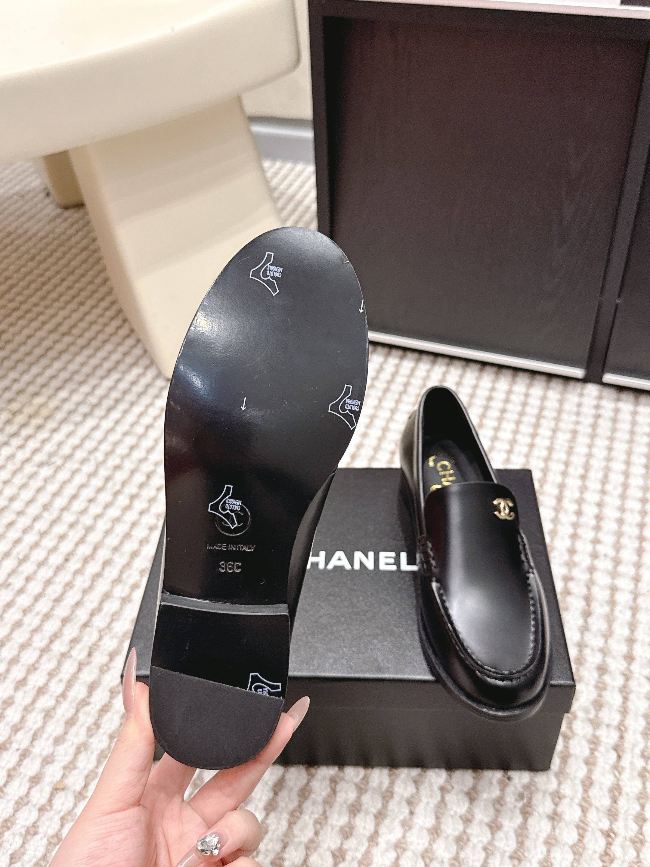 CHANEL 26S LOAFERS IN BLACK CALFSKIN