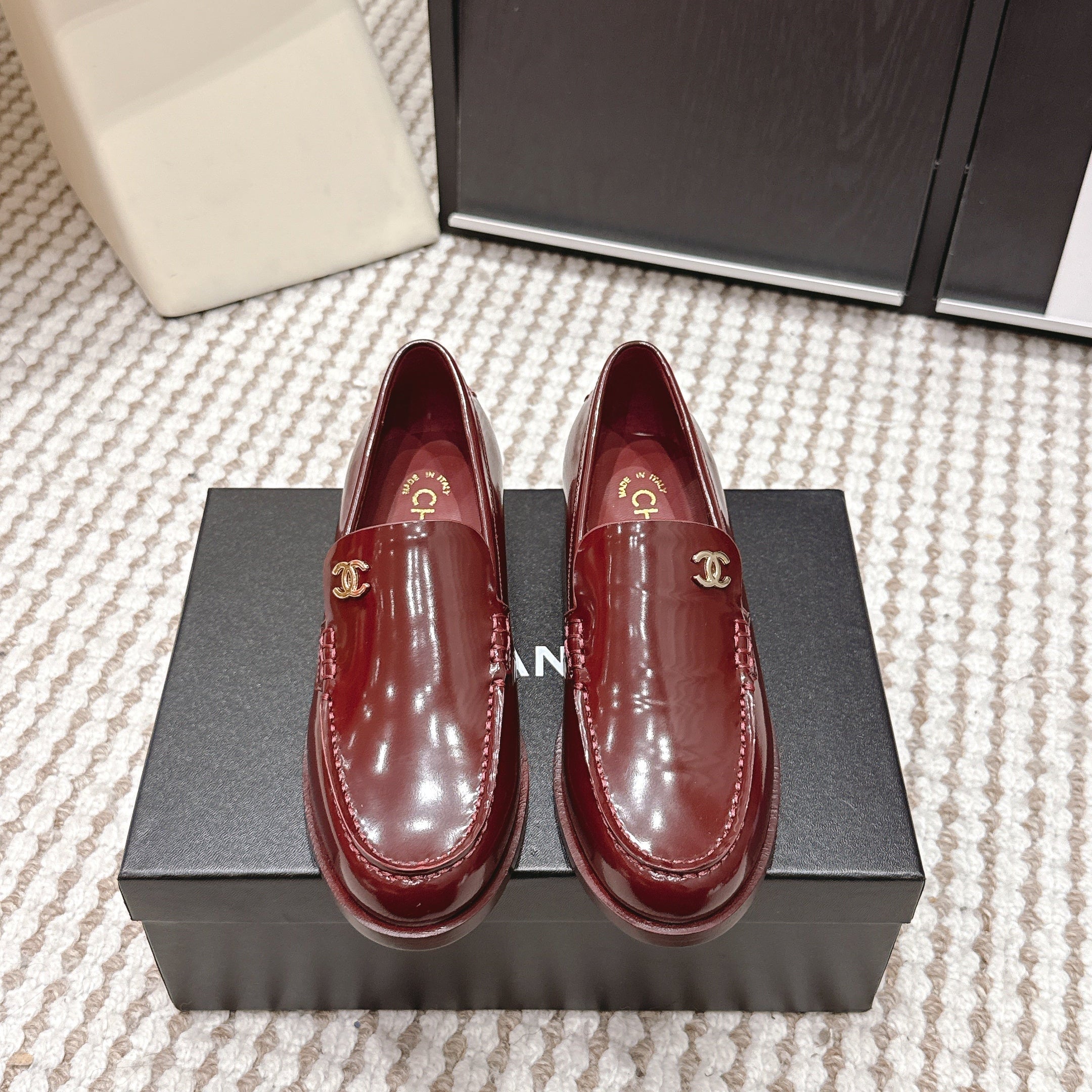 CHANEL 26S LOAFERS IN DARK RED GLOSSY CALFSKIN