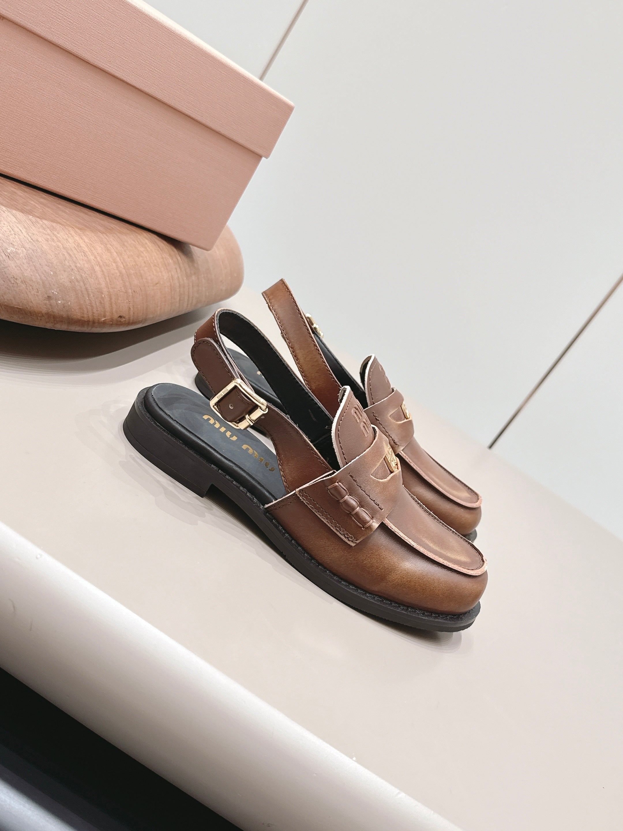 MIUMIU 26S PENNY SLINGBACK LOAFERS IN BROWN CALFSKIN GOLD HARDWARE