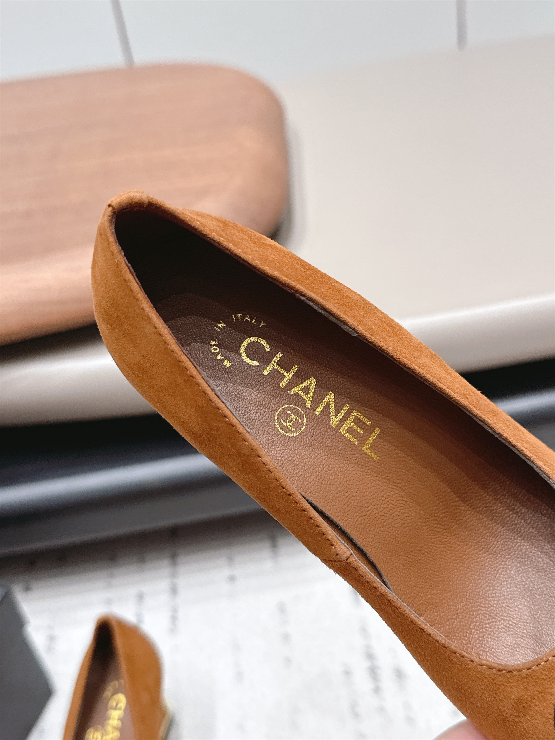CHANEL 26S HIGH HEEL PUMPS 80 MM IN BROWN SUEDE